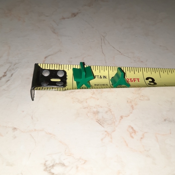 Castle Risk Vintage Game Replacement Pieces GREEN - Picture 5 of 6